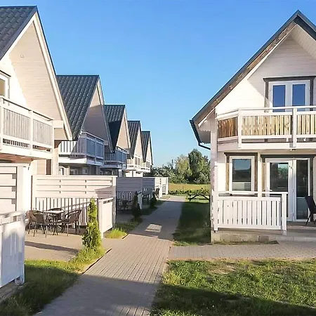 2 Bedroom Cozy In * Sarbinowo