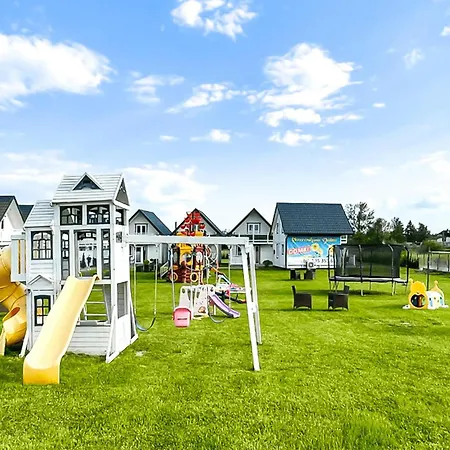 2 Bedroom Cozy In Nyaraló *